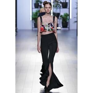 CUSHNIE ET OCHS FLARED RUFFLE SALSA PANTS